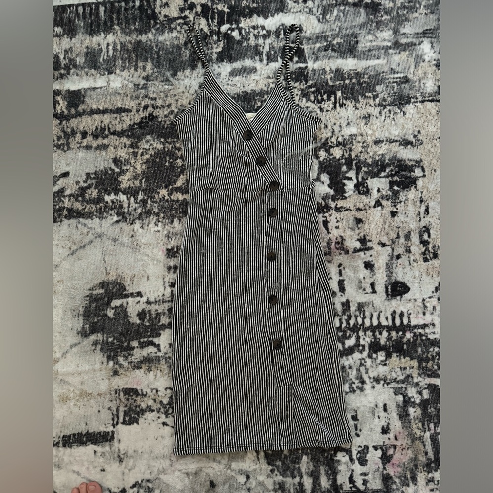 NWT Women’s dress size small
